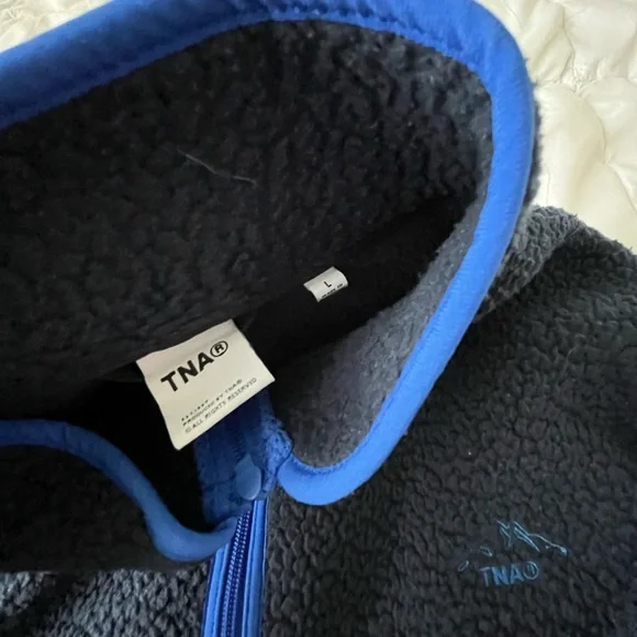 TNA Dark Blue Fleece with Bright Blue Trim - Picture 2 of 4